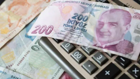 Memur ve Emekli Zam Hesabı: Dört Aylık Maaş Farkı Netleşiyor