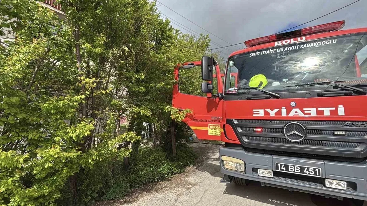 Bolu'da Evde Çıkan Yangın Söndürüldü