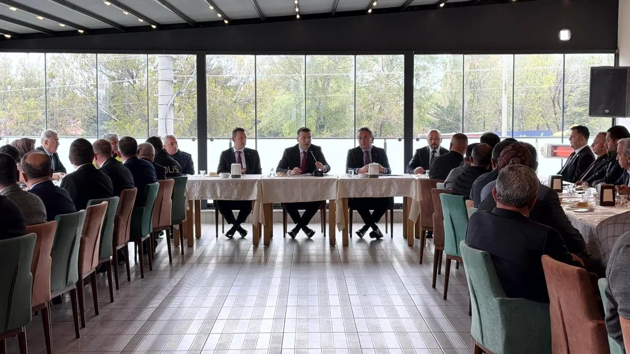 Niğde'de Muhtarlar Toplantısı Düzenlendi