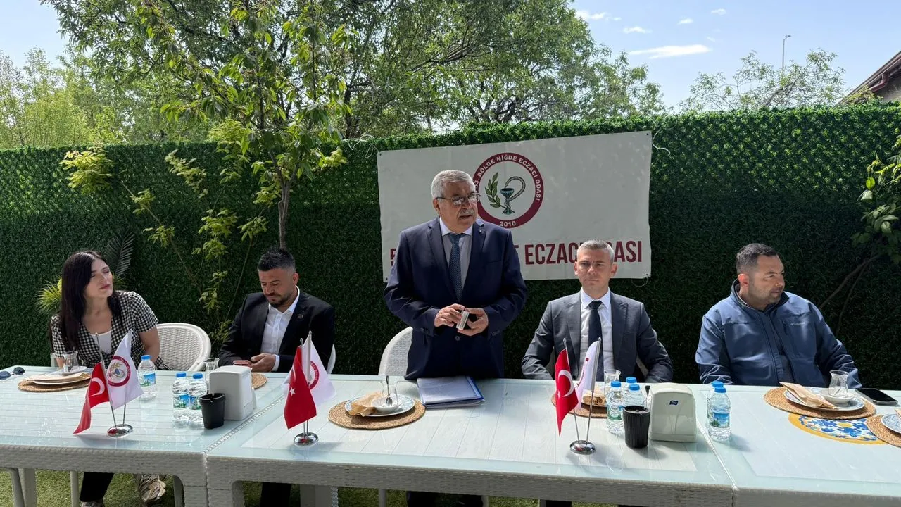 Niğde'de Eczacılar Günü Kutlandı